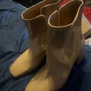 Women’s Patent Ankle Booties in Beige